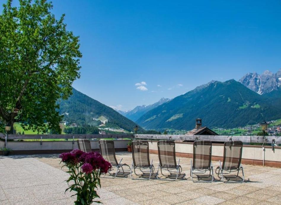 Panorama-Ferienhaus Im Stubaital Мидерс Екстериор снимка